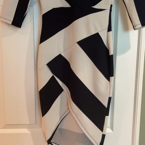 Women knee length drees - Picture 3 of 6